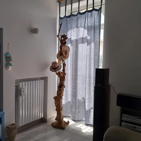 Myriamare Apartment
